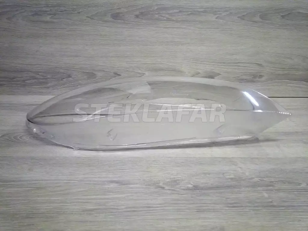 Стёкла фар Volvo V40 V40 2 (2016-2019) рестайлинг и V40 cross country (2016-2019) рестайлинг