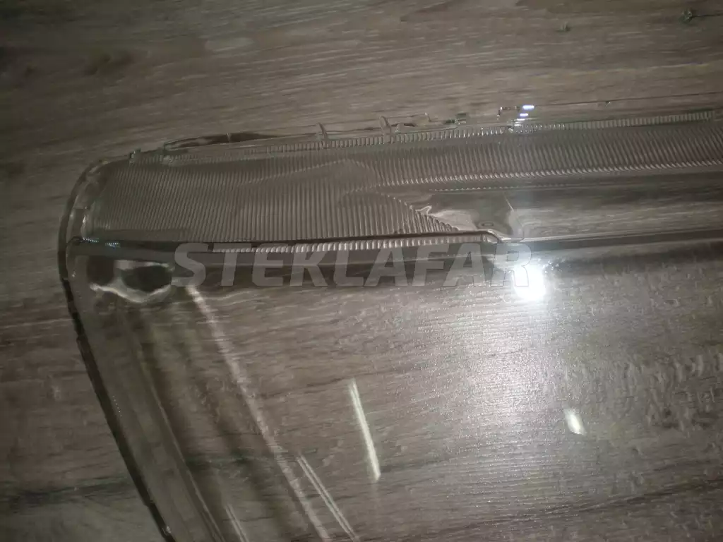 Стёкла фар Mitsubishi Outlander 2 (2009-2012) рестайлинг