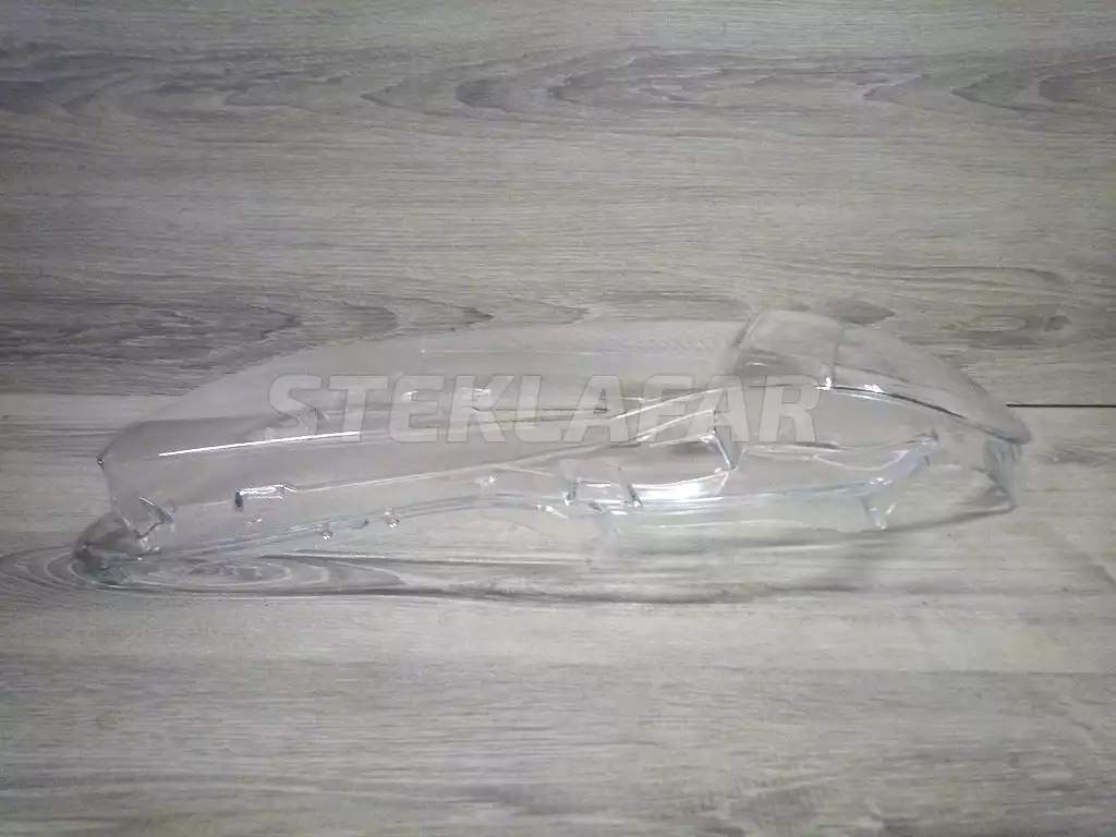 Стёкла фар Toyota Corolla Fielder Corolla Fielder E140 (2006-2012) и Corolla Axio E140 (2006-2012)