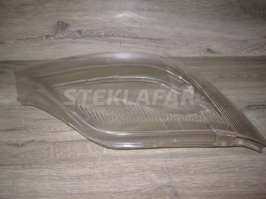 Стёкла фар Toyota Corolla E120 (2000-2006)