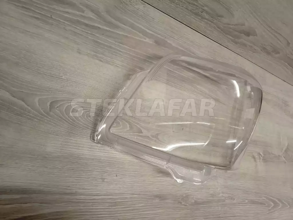 Стёкла фар Toyota Noah 2 R70 (2007-2010) дорестайлинг