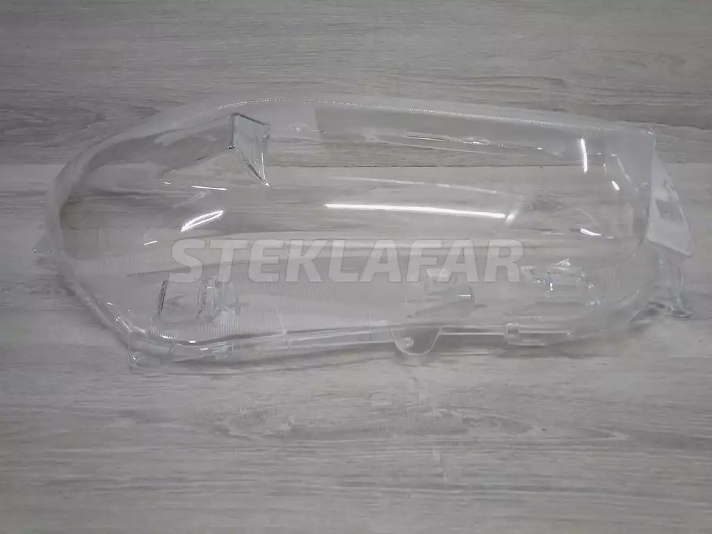 Стёкла фар Toyota Hilux 8 (2020-н.в.) рестайлинг
