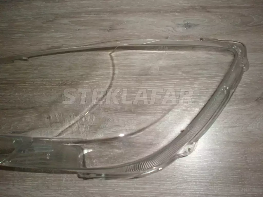 Стёкла фар Skoda Superb 2 3T (2013-2015) рестайлинг