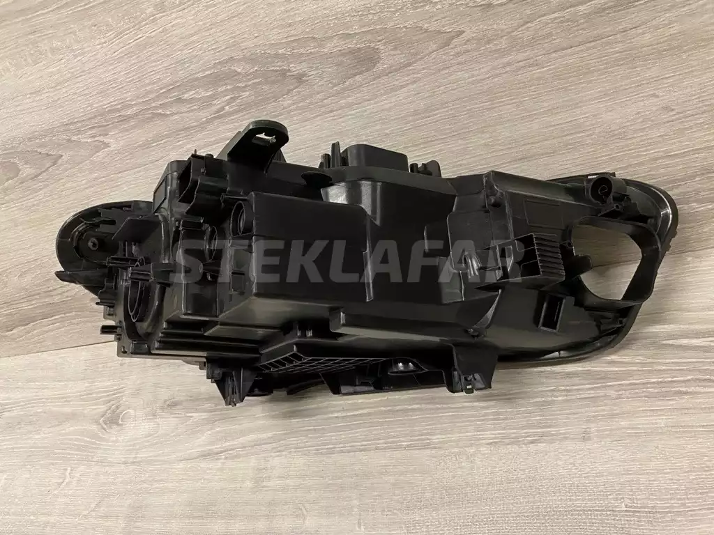 F48 (2015-2019) дорестайлинг