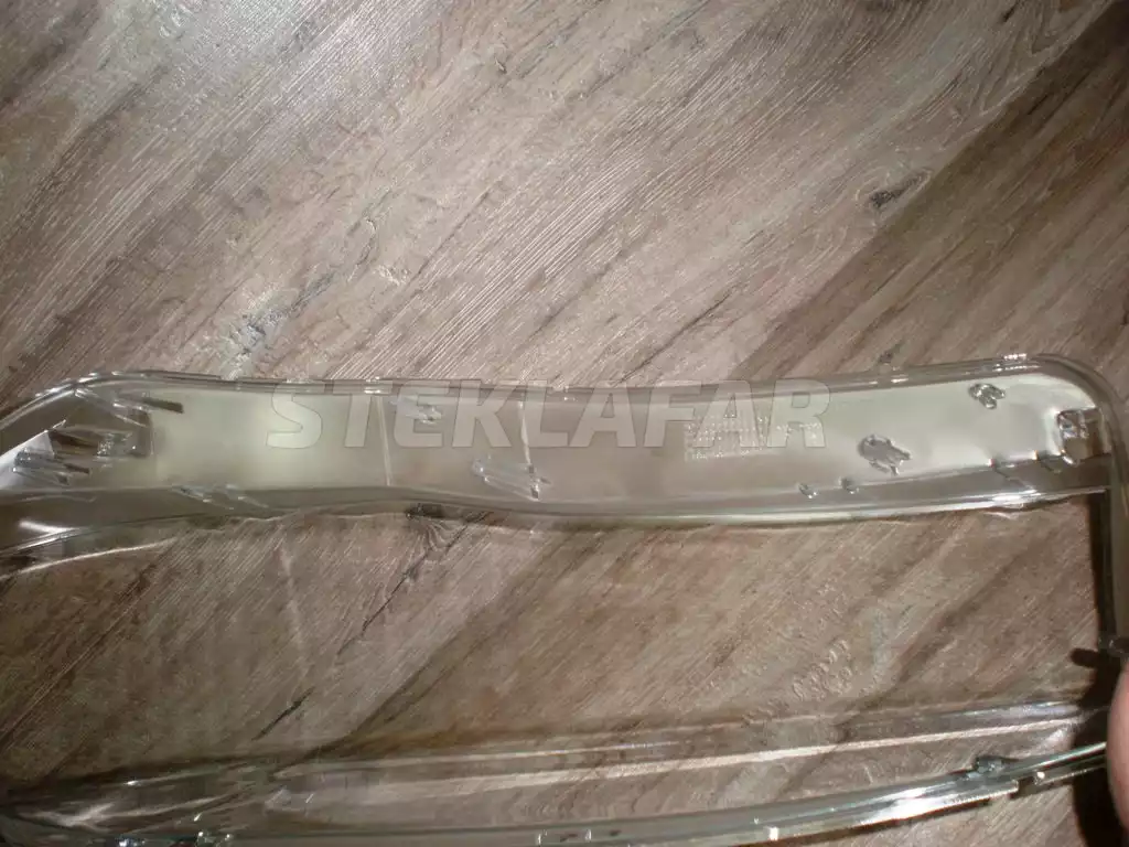 Стёкла фар BMW X5, X6 F15 (2013-2018) и F16 (2014-2019) , F85 (2014-2018), F86 (2014-2019)