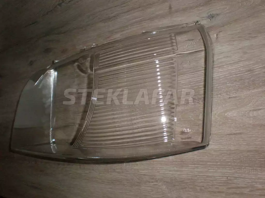 Стёкла фар Land Rover Freelander 2 L359 (2006-2012) дорестайлинг