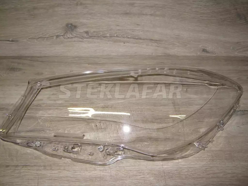 Стёкла фар Mercedes-Benz CLA C117 (2013-2016) дорестайлинг