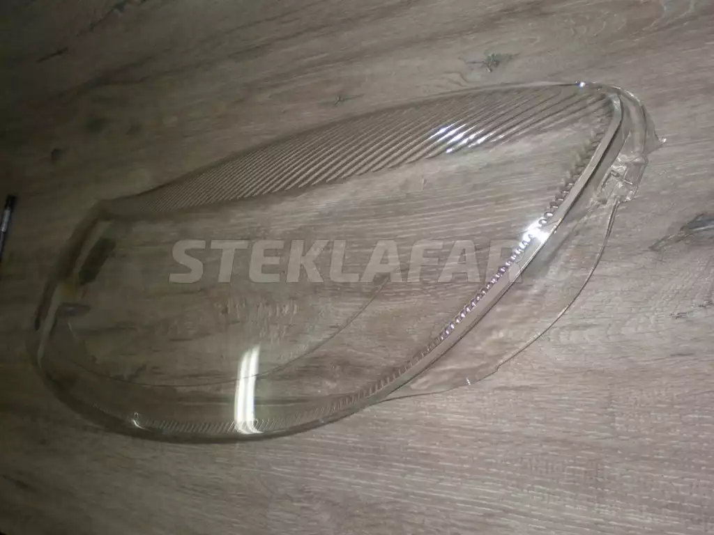 Стёкла фар Skoda Octavia 2 A5 (2008-2013) рестайлинг