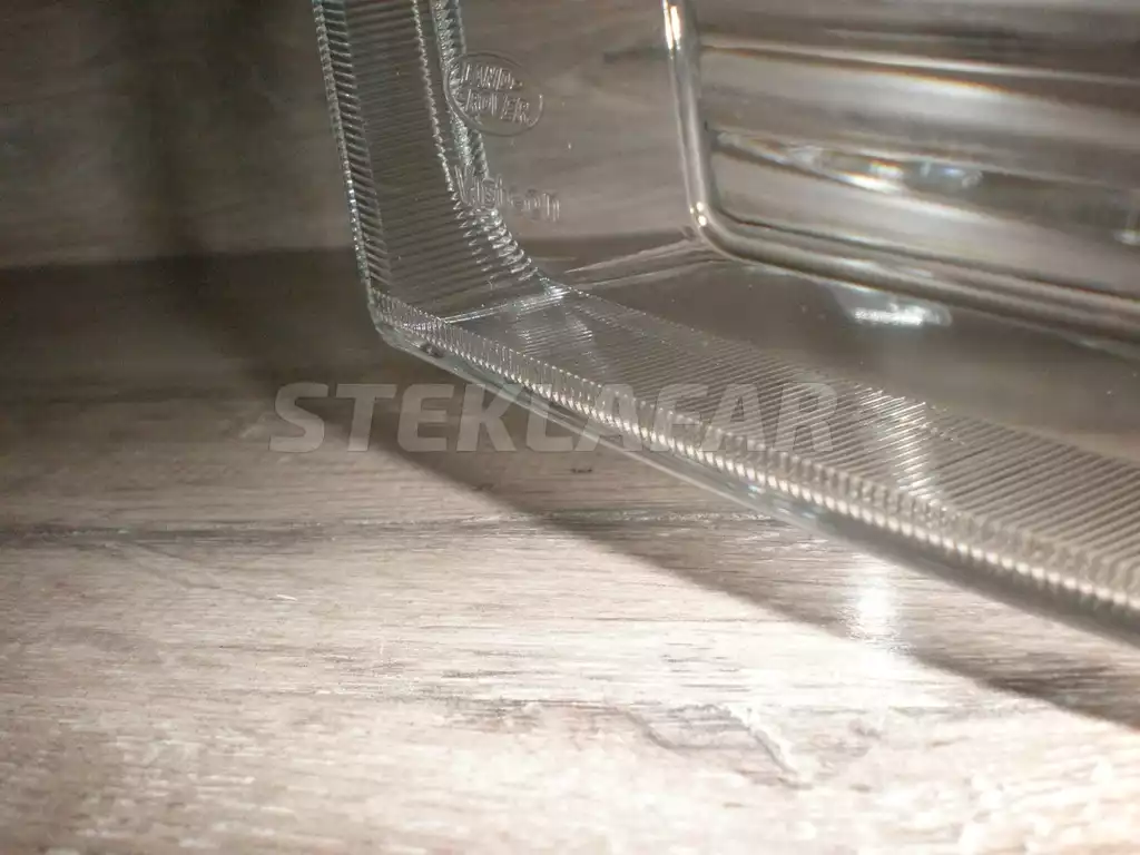 Стёкла фар Land Rover Freelander 2 L359 (2006-2012) дорестайлинг